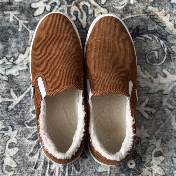 J. Crew Factory Women’s Corduroy Shoes - Picture 2 of 7